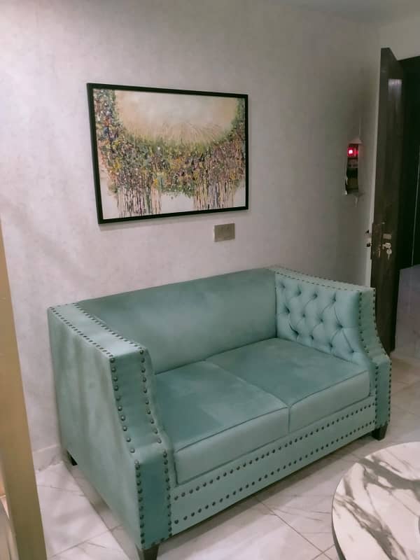 BRAND NEW STUDIO FULL FURNISHED FULL LUXURY IDEAL LOCATION FLAT FOR SALE IN BAHRIA TOWN LAHORE 16