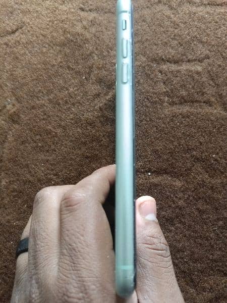 iPhone 11 128gb non pta 3