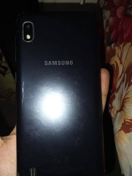 Samsung a10 2  32 urgent sale 03287952283 2