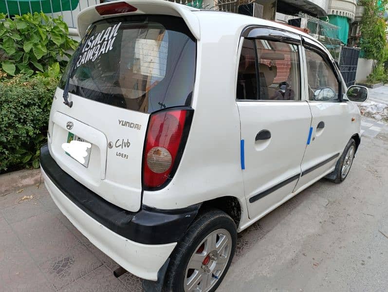 Hyundai Santro 2003 power steering chilled AC 3