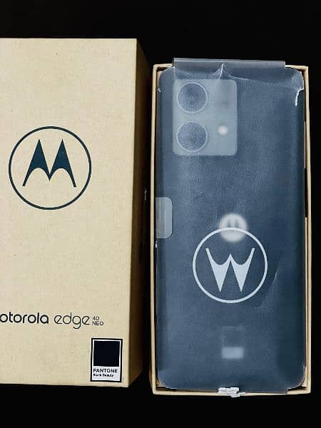 Motorola edge 40 neo 5G 12