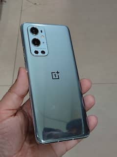 OnePlus 9pro 
12gb/256gb
Dual physical PTS 0