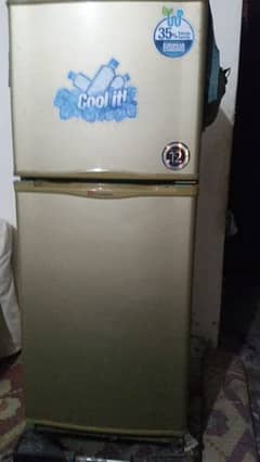 Dawlance Medium Size Refrigerator