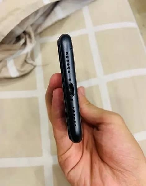 iPhone 11 pta approved 4