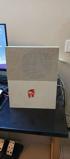 Xbox One s 1TB  with one controller