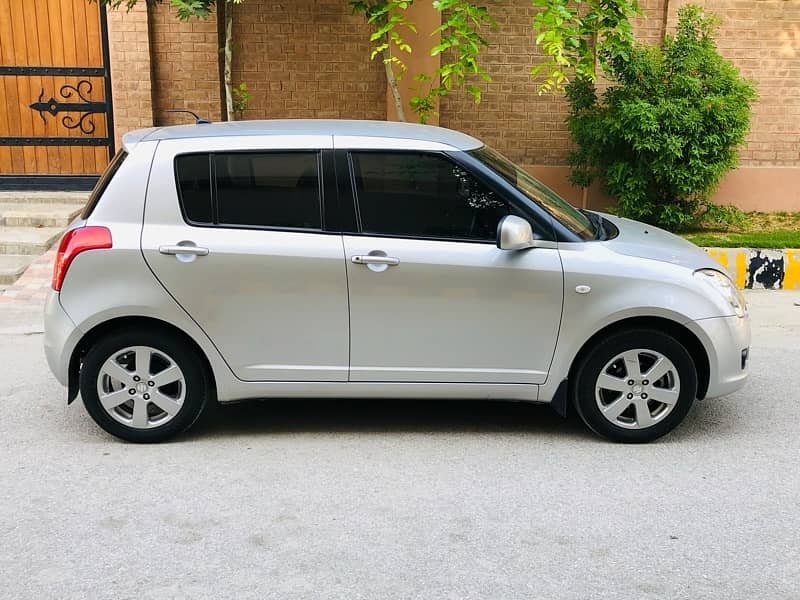 Suzuki Swift dlx automatic navigation 2020 5