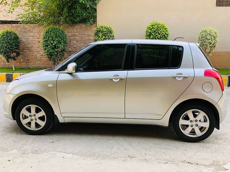 Suzuki Swift dlx automatic navigation 2020 6