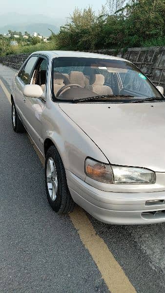 Toyota Corolla XE 1996 3