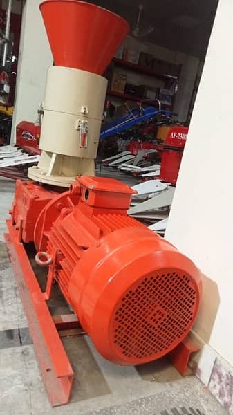 Wood Pellets Making Machine 4