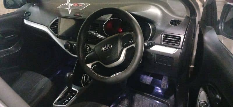 KIA Picanto 2021 10