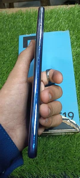 Oppo f19 7