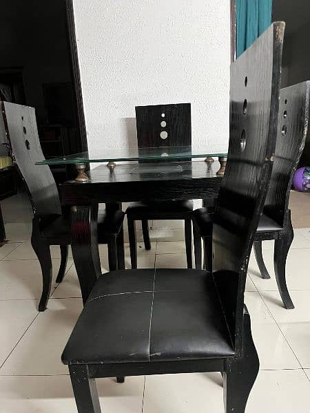 dining table with 4 chairs 1