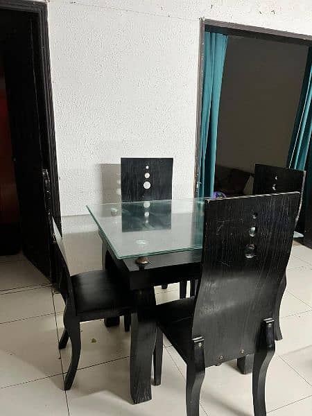 dining table with 4 chairs 2