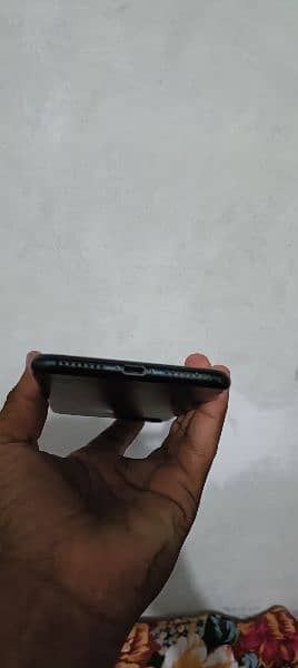 i phone 7 plus PTA Approved 32GB Storage 3