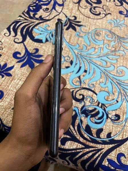 One plus Nord n 10   6/128 gb total genuine 
PTA approved 3