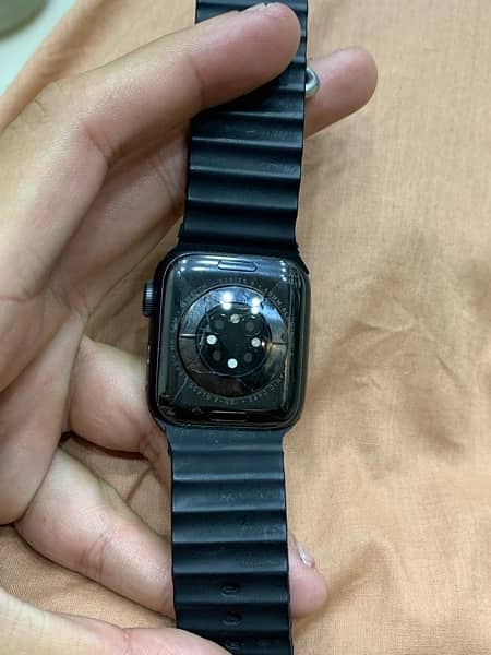 Apple Watch Series 6 40MM ICloud Lock 2