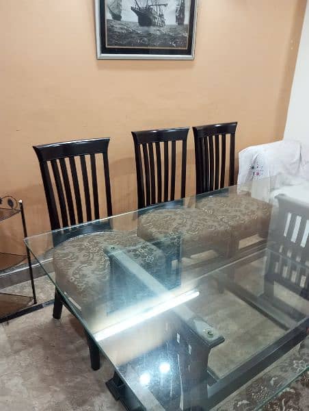 Dining table with 6 no's chairs 1