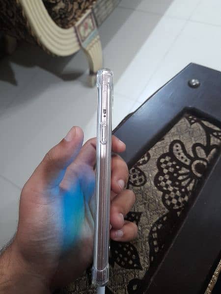 Oppo F1s 3