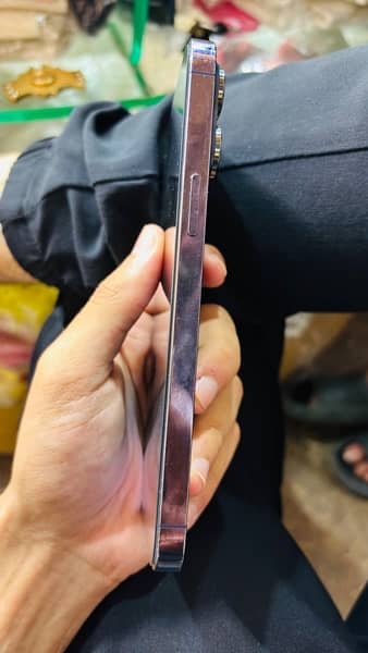 iPhone 14 pro max 256gb deep purple 7