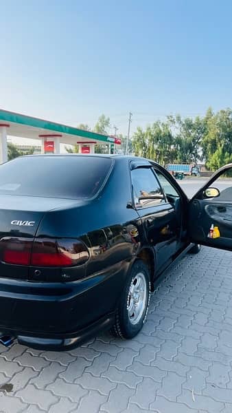 Honda Civic EXi 1995 Dolphin shape 3