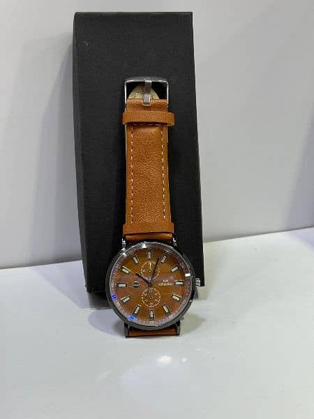 Men's leather strap watches 1