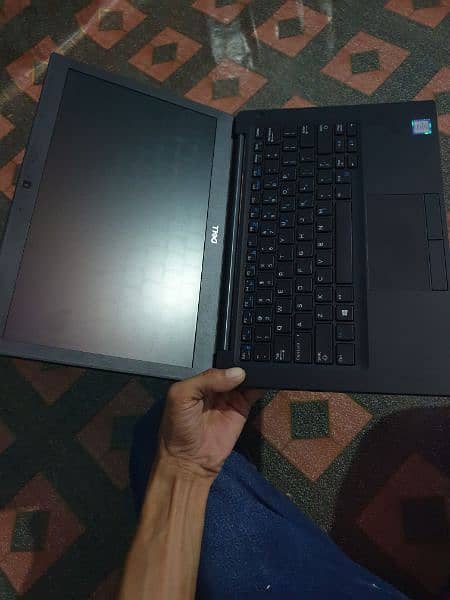 Dell laptop i5-8th Generation for sale 8GB 256GB 4