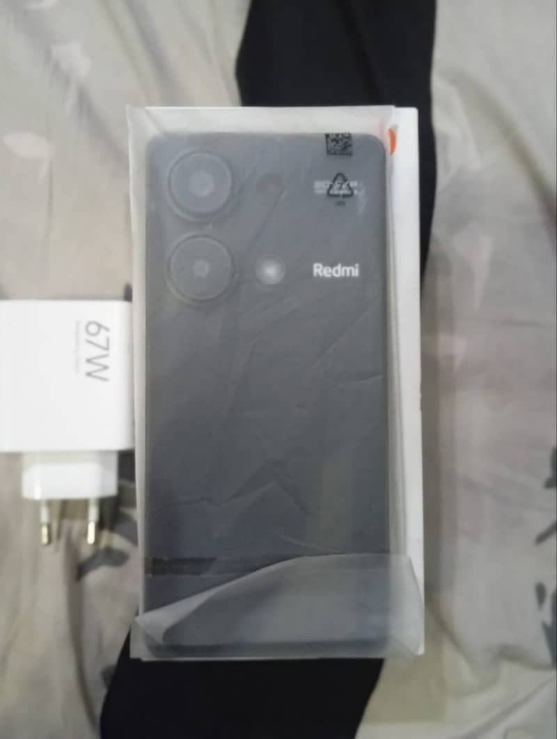 Redmi 13 pro Midnight black 1