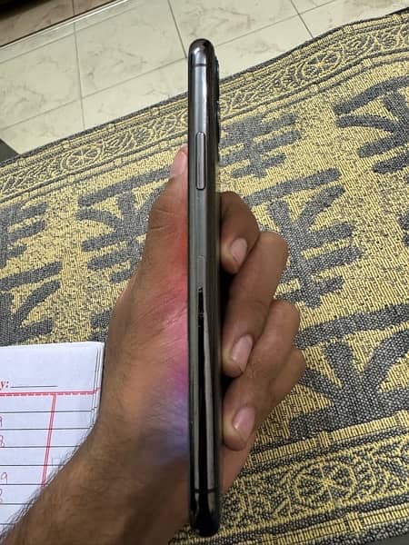 Iphone 11 pro non pta 4