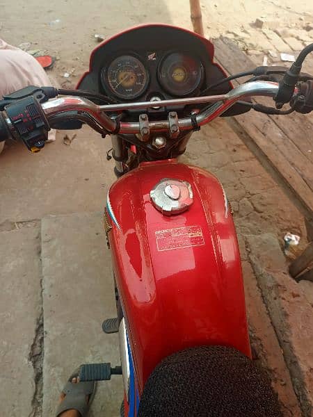 urgent sale Honda pridar 100cc 9