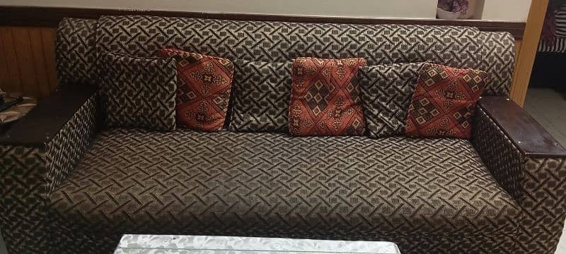 SOFA FOR SELL 0