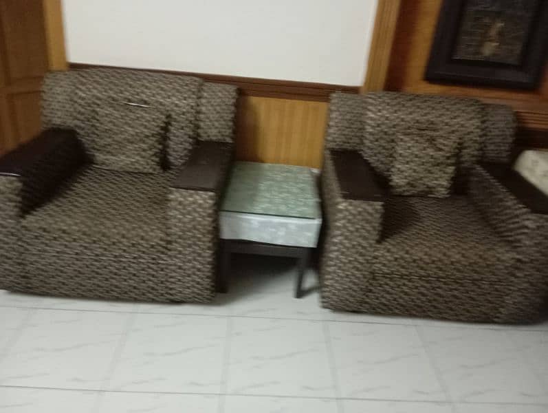 SOFA FOR SELL 2