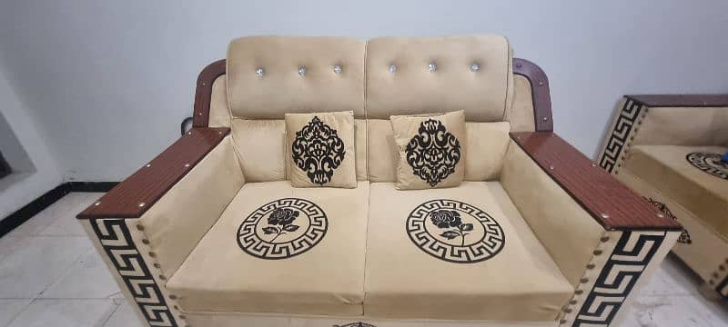 Brand Home Furniture Good condition 1