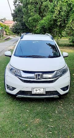 Honda BR-V S pakig 2017 model 2nd owner 0