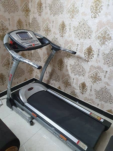 treadmill Apollo Air10 model urgent for sale 1