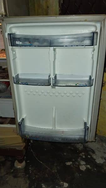 Refrigerator No. 1 11