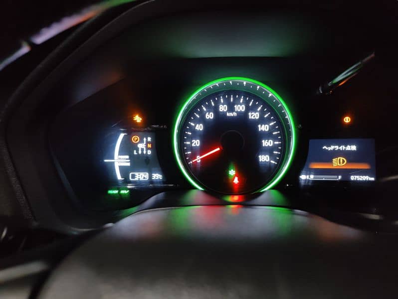 Honda Vezel RS sensing 4