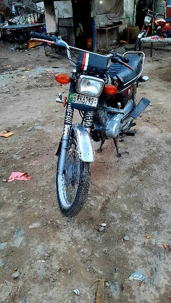 honda 125 black tanki tape 6