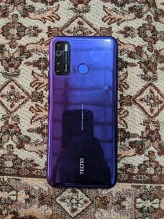 Tecno camon 15. . . . 4/64