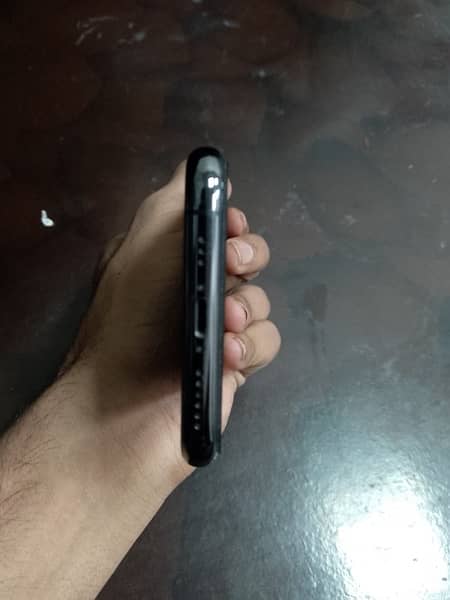 iPhone 11 Pro JV 256GB 10/10 5