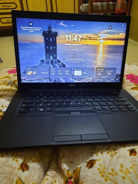 Dell i7 8 gen. . 250gb ssd 1