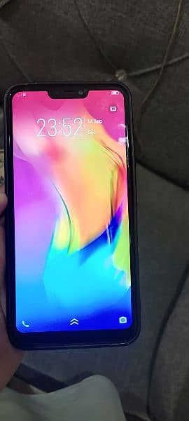 VIVO Y83.6/128 GB 3