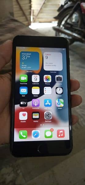 I phone 7 plus PTA proved 5