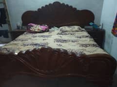 sold wooden bed set old is gold