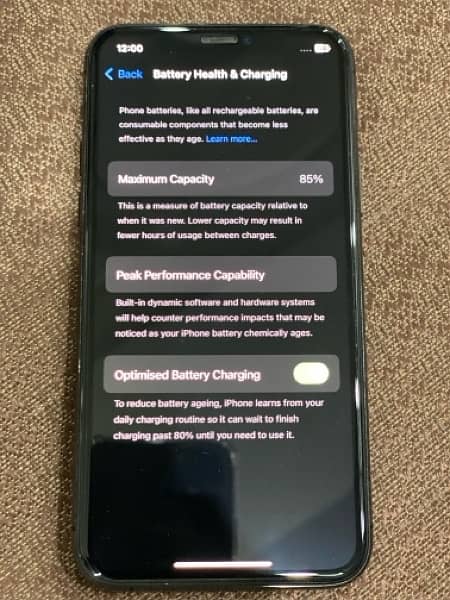 IPHONE 11 PRO FACTORY UNLOCK 4