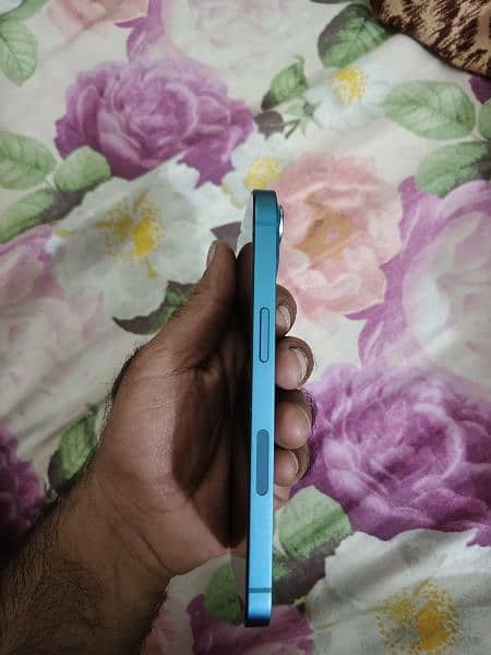 iphone 13 128gb JV non PTA almost new 5