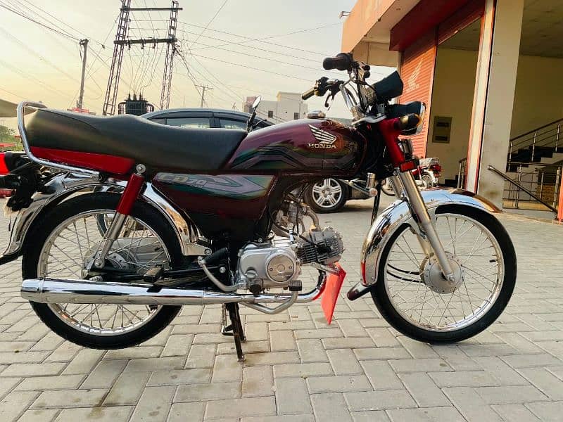 NEW BRAND HONDA CD 70 6