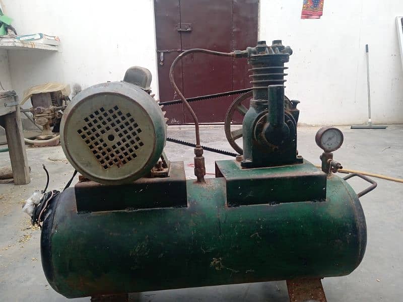 Air Compressor for sale 1