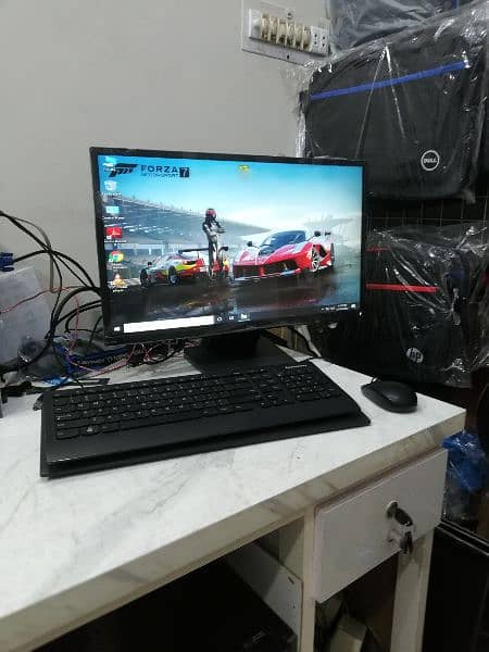 22", 23" & 24" LCD/LED Monitors in fresh Condition (A+ UAE Import) 1