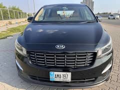 KIA Grand Carnival 2018