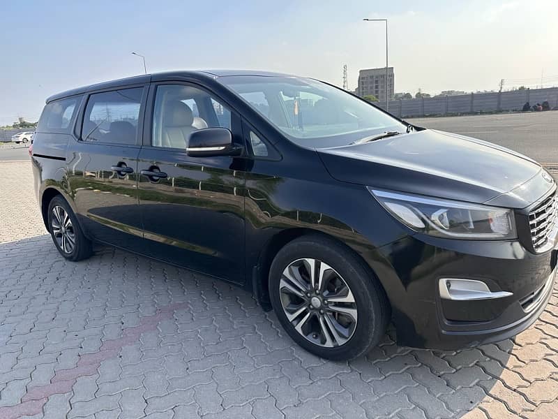 KIA Grand Carnival 2018 7